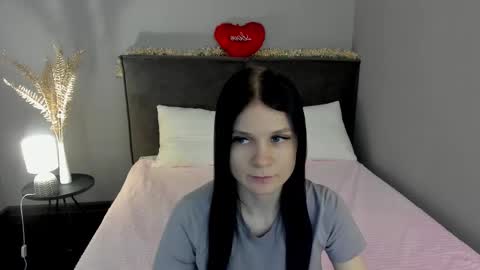 Snapshot of skinyjoy chatting on February 2026 01:56:02 AM Joys online show from February 2026 01:56:02 AM