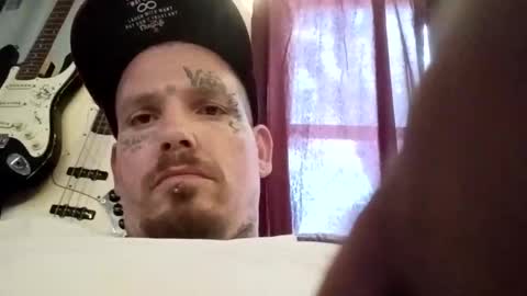 Skinz038 online show from April 2026 04:11:02 PM