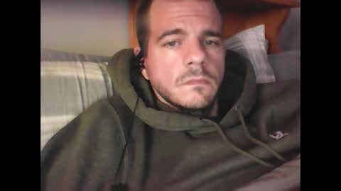 Snapshot of skippy6988 chatting on October 2025 02:36:02 PM Easy-E online show from October 2025 02:36:02 PM