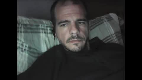 Snapshot of skippy6988 chatting on October 2025 07:34:01 PM Easy-E online show from October 2025 07:34:01 PM