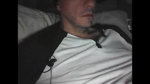 Snapshot of skippy6988 chatting on October 2025 02:07:02 PM Easy-E online show from October 2025 02:07:02 PM