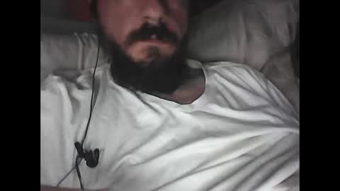 Snapshot of skippy6988 chatting on February 2026 09:33:01 PM Easy-E online show from February 2026 09:33:01 PM