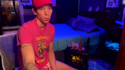 Snapshot of skittles933 chatting on January 2025 01:17:01 PM Skittles online show from January 2025 01:17:01 PM