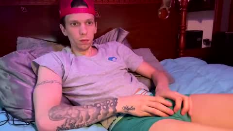 Snapshot of skittles933 chatting on March 2025 12:11:02 PM Skittles online show from March 2025 12:11:02 PM