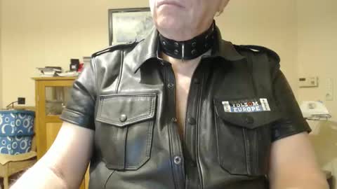 sklave_ol online show from September 2025 08:31:01 PM