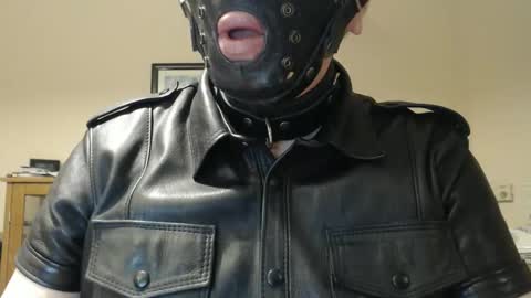 sklave_ol online show from December 2025 07:47:01 AM