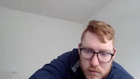 sklave_s online show from March 2025 02:04:02 PM