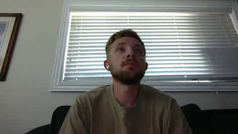 Snapshot of sky2273 chatting on July 2026 08:52:02 PM sky2273 online show from July 2026 08:52:02 PM