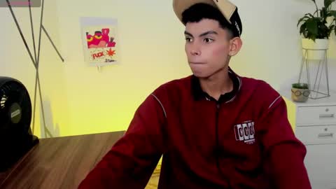 Daniel online show from October 2025 04:22:02 AM