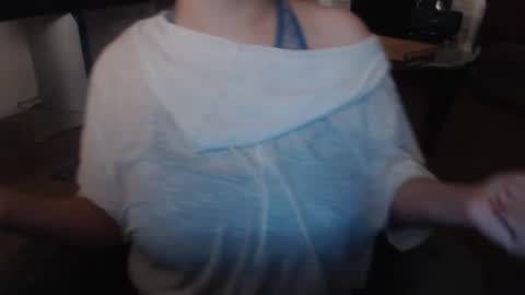 SKYLE   online show from March 2025 07:38:02 AM