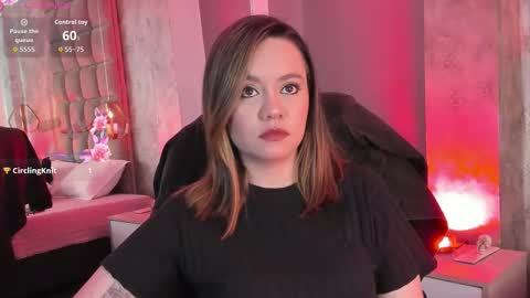 Snapshot of skyjunne chatting on January 2026 05:26:02 PM Sky June online show from January 2026 05:26:02 PM