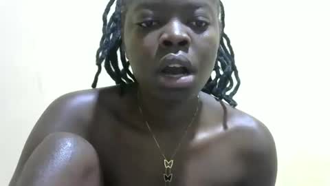 Snapshot of skylar2544 chatting on December 2025 02:50:02 AM skylar2544 online show from December 2025 02:50:02 AM