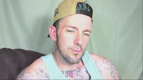 Snapshot of skylarrgrey chatting on June 2026 04:17:02 AM SkylarGrey online show from June 2026 04:17:02 AM