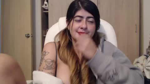 Skyler online show from March 2025 03:02:02 AM