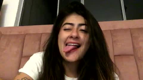 Skyler online show from May 2026 06:21:03 AM