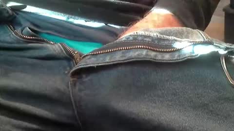 Snapshot of skypylot chatting on December 2025 02:22:01 PM ResqPylot2 online show from December 2025 02:22:01 PM