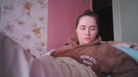 skyressie333 online show from December 2024 09:23:01 AM