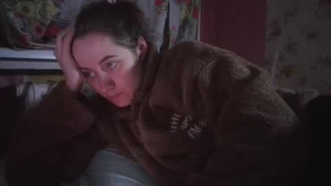 skyressie333 online show from December 2024 07:42:02 PM