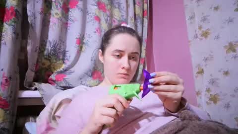 skyressie333 online show from January 2025 05:20:01 PM