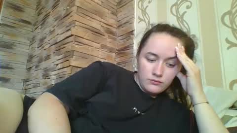 skyressie333 online show from October 2025 11:29:01 AM