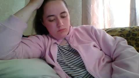 skyressie333 online show from May 2026 06:54:01 AM