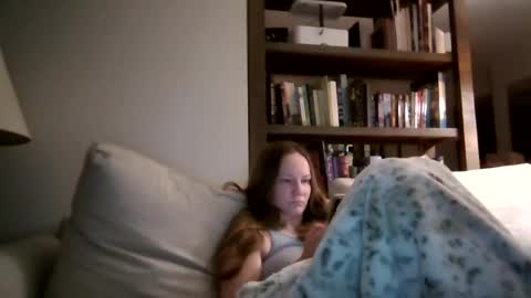 Sky Winters online show from November 2025 03:39:02 AM