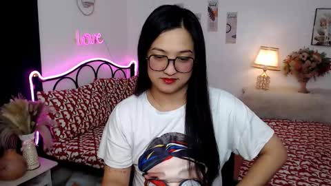 Snapshot of slave_amanda69 chatting on September 2025 04:34:02 AM Queen Cyrine online show from September 2025 04:34:02 AM