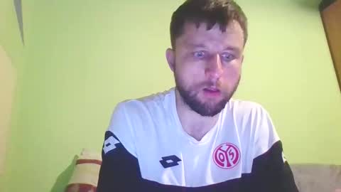 Snapshot of slaveboy32bi chatting on September 2025 10:35:02 PM slave boy perwers bdsmFEMDOM online show from September 2025 10:35:02 PM