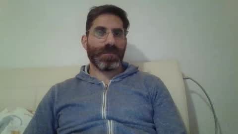 Snapshot of slavefuckfunhype chatting on December 2024 11:39:01 PM camboy online show from December 2024 11:39:01 PM
