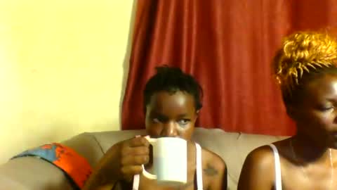 sleek_ass online show from March 2025 12:31:02 PM