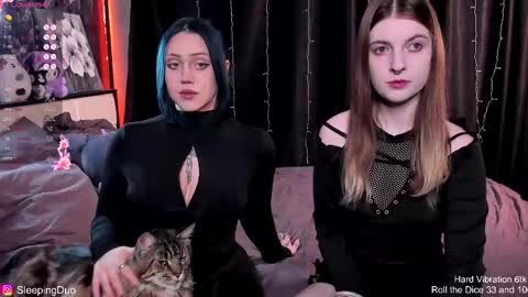 Hi We are Iva and Angela Nice to meet u 3 online show from December 2025 02:48:01 PM