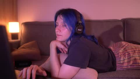 Sonya online show from September 2025 09:05:01 PM