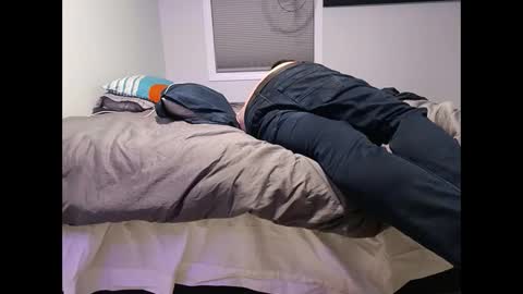 sleepwithyou online show from February 2025 06:10:02 AM