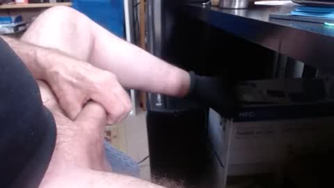 Snapshot of sliderguy699 chatting on February 2026 07:10:01 PM sliderguy699 online show from February 2026 07:10:01 PM