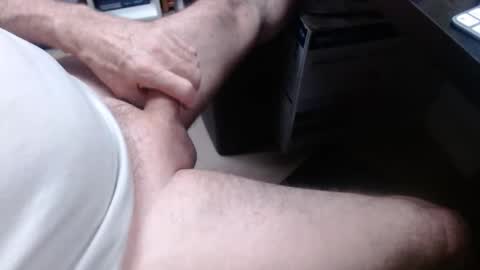 Snapshot of sliderguy699 chatting on February 2026 11:50:02 AM sliderguy699 online show from February 2026 11:50:02 AM