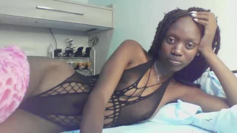 Anna online show from October 2025 07:53:01 PM