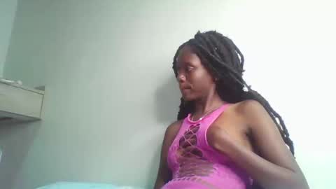 Anna online show from October 2025 10:08:01 PM