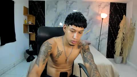 slim_master12 online show from May 2026 11:46:02 PM