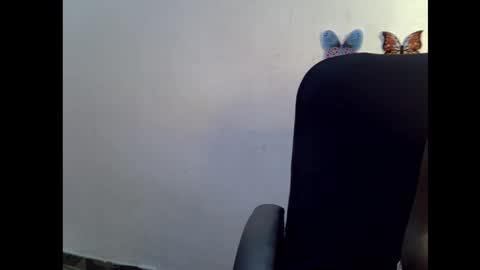 Teddy online show from October 2025 07:36:02 PM