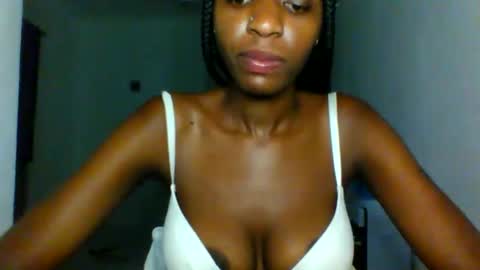 slimandthick1 online show from April 2026 07:55:02 PM