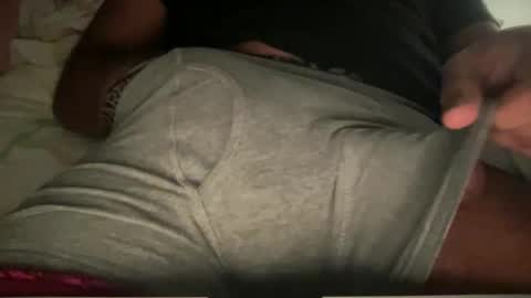 Snapshot of slimeasaurus chatting on December 2025 05:31:02 PM Daddy online show from December 2025 05:31:02 PM