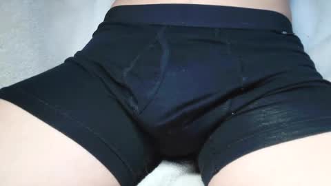 Snapshot of slimhungyvng chatting on July 2026 06:21:02 PM slimhungyvng online show from July 2026 06:21:02 PM