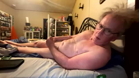 Snapshot of slimjim061560 chatting on April 2026 08:53:02 AM slimjim061560 online show from April 2026 08:53:02 AM
