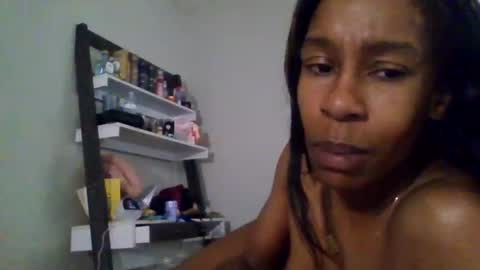 Snapshot of slimmmgooodiexoxo chatting on December 2024 05:51:01 PM slimmmgooodiexoxo online show from December 2024 05:51:01 PM