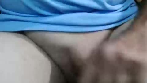 Snapshot of slimsunny chatting on October 2025 06:11:02 AM slimsunny online show from October 2025 06:11:02 AM