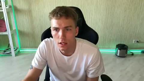 Mila online show from June 2026 04:00:02 PM