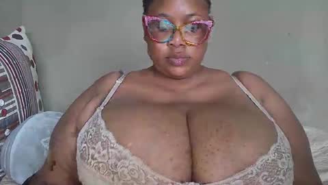 sloppybjqueenn online show from September 2025 07:33:02 AM