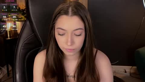 Emilia online show from April 2026 12:36:02 PM