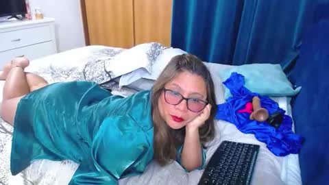 Slutdirtyxxx online show from March 2026 09:49:02 AM