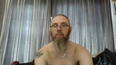 Snapshot of slutfucker20 chatting on May 2026 06:32:03 AM slutfucker20 online show from May 2026 06:32:03 AM